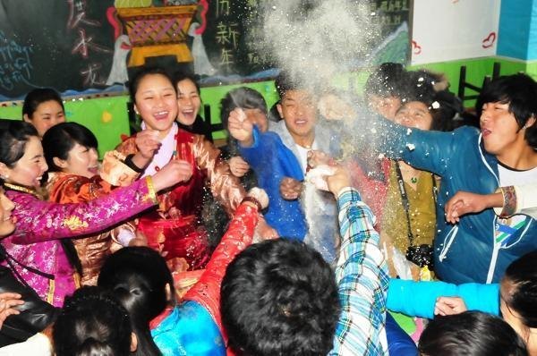 长沙师范学校荣获中国高校校报2012年好新闻奖二等奖
