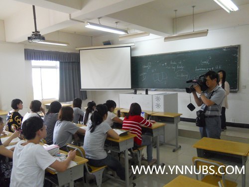 ���ϵ���̨ר�ⱨ������ʦ����ѧ��ѧԺ��ѧʵ��