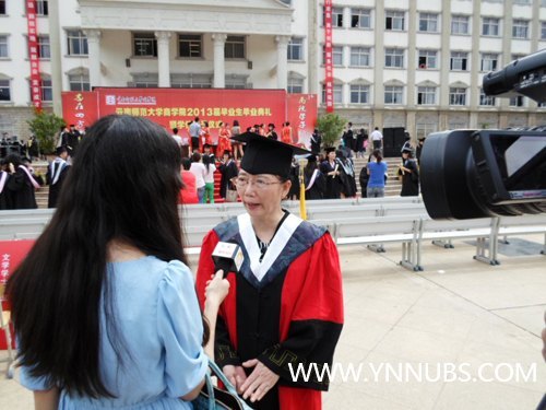 ���ϵ���̨ר�ⱨ������ʦ����ѧ��ѧԺ��ѧʵ��