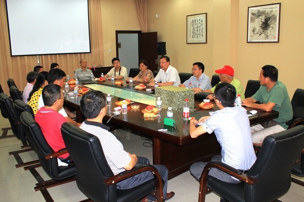 情系母校 关注发展