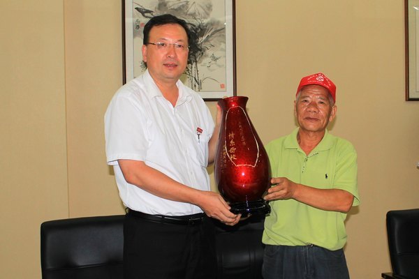 情系母校 关注发展