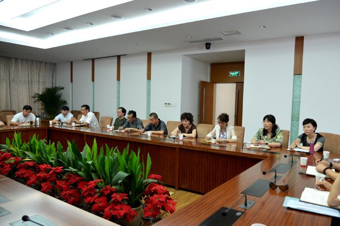 学校召开“教育经费管理年”活动专题会