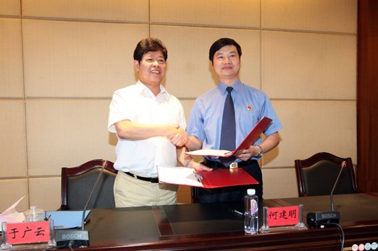 南京理工大学泰州科技学院与高新区检察院举行“检校共建”签字仪式