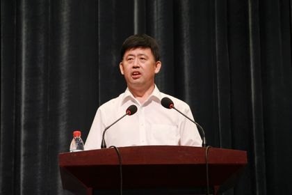 ѧУ�ٿ���ѧ�깤���ܽ�����ѧ�깤���������