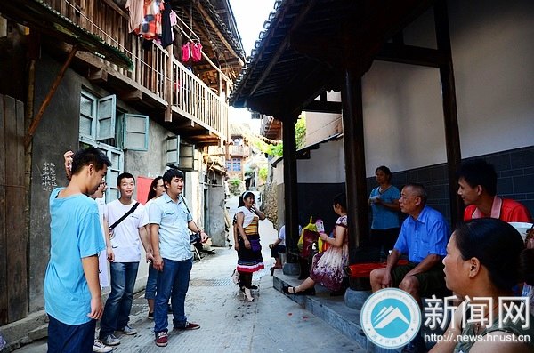 湖南科技大学师生远赴怀化山区 探寻非物质文化遗产——神秘的傩戏