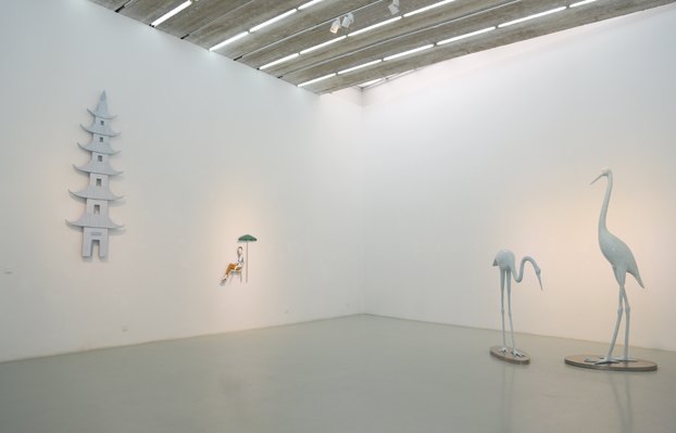 浮墙走音——于凡个展在艾米李画廊开幕