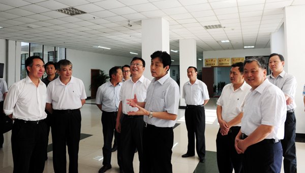 【安徽教育网】聚焦黄山学院系列报道之五:大学生事务中心在贴心服务中育人