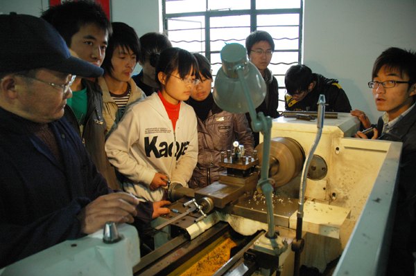 【安徽教育网】聚焦黄山学院系列报道之一:扎实推进应用型本科建设