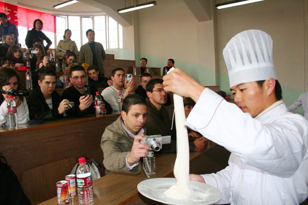 【安徽教育网】聚焦黄山学院系列报道之一:扎实推进应用型本科建设