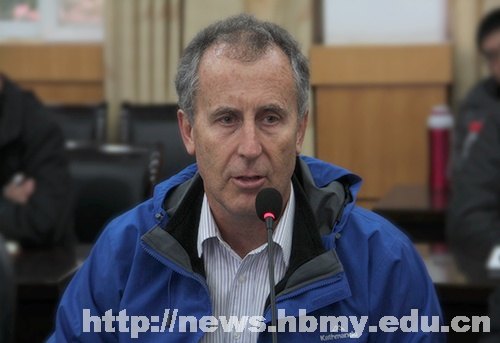 经济与管理学院召开金融学领域海内外专家座谈会