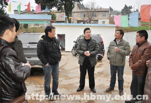 附属民大医院工作组奔赴”三万”活动一线