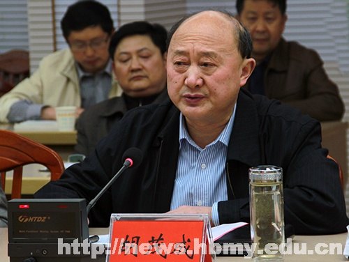 七个立足抓党建 内涵建设促发展----湖北民族学院2012年党建工作汇报会