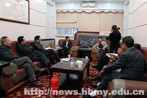 吴建清到文传院和生科院进行调研