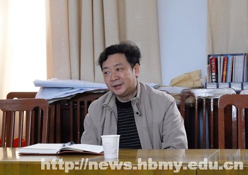 吴建清深入各二级学院调研