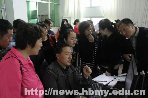 鄂西高校档案工作第六协作组2013年年会在湖北民族学院召开