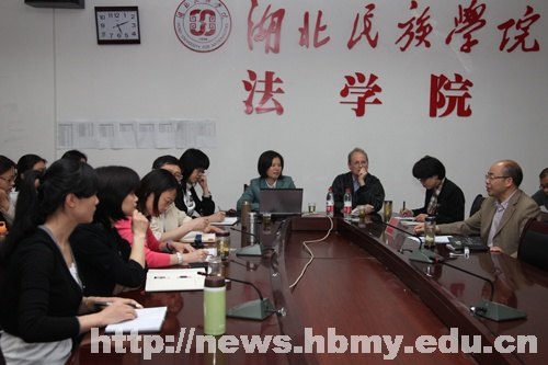 武陵讲堂:德国波恩大学荣休教授白瑞斯来湖北民族学院讲学