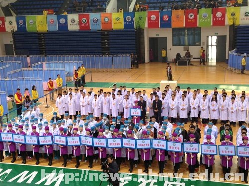 医学院学生获临床技能竞赛华中赛区一等奖