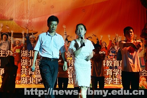 预科教育学院举办第六届民族文化风采月文艺汇演