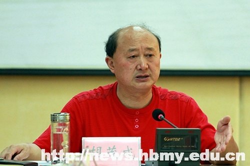 学校传达州纪委有关会议精神 坚决贯彻落实 “八项规定”“六条意见”
