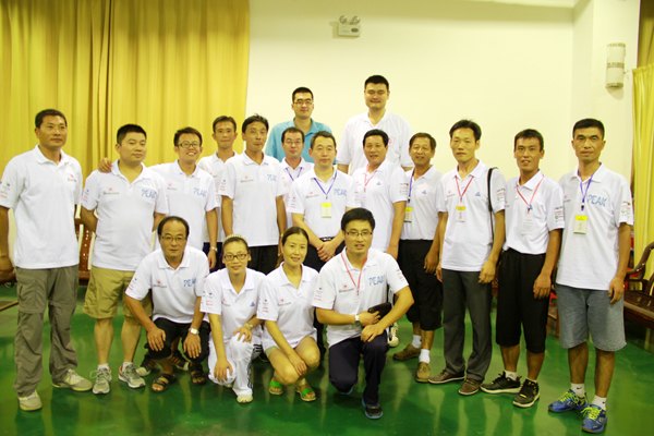 “2013姚基金希望小学篮球季”联欢晚会在皖西学院举行