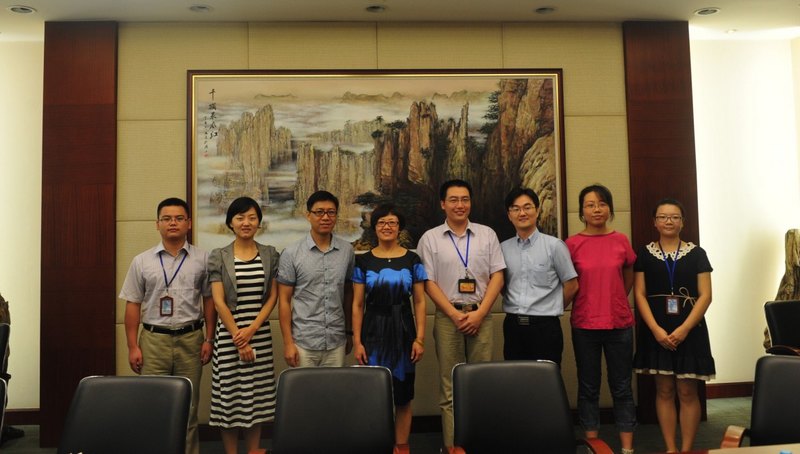 党委副书记刘淑慧一行慰问东华大学在沪挂职锻炼学生代表