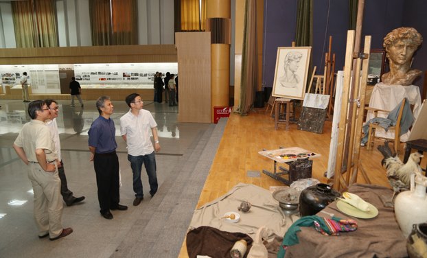 ������������ѧԺ��ͳ ������������ѧԺ������������ѧԺУʷ���н���Ԥչ