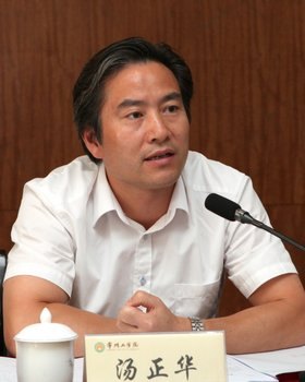 ���ݹ�ѧԺ�ٿ�����Ⱥ��·�߽���ʵ�����ѵ��