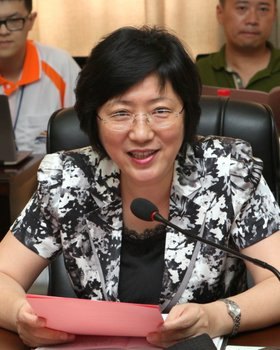 台湾勤益科技大学管理学院来常州工学院开展产学合作交流