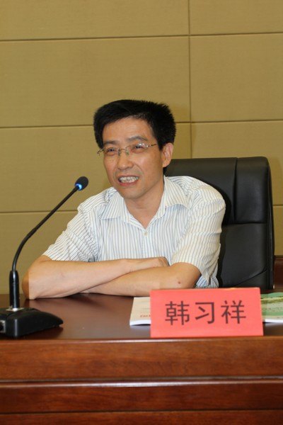 ѧУ�ٿ�2013��ѧ�ƽ������о��������������ֻ�