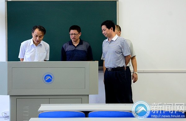 湖南科技大学2013年多媒体教学系统建设与提质改造第二期工程全面完工