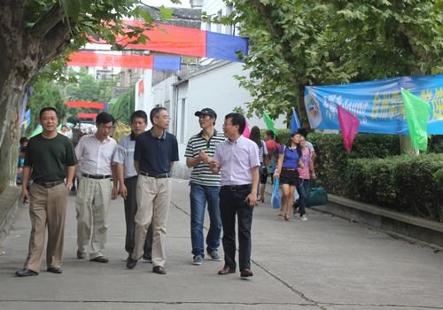 �ɽ�ѧԺӭ�¹���Բ������