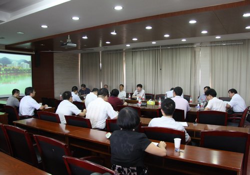 У��ί����������ר��ѧϰ�����ƶȽ���