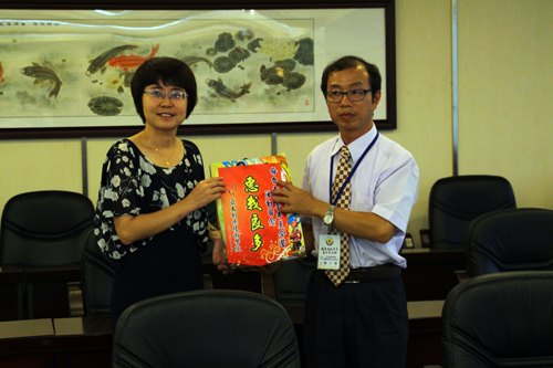 “粤台两地青年夏令营”到访惠州学院