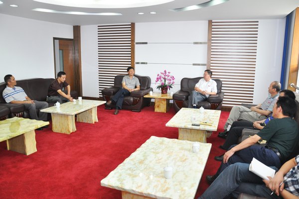 永安林业董事长吴景贤一行来访