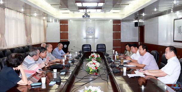 ѧУ����Ⱥ��·�߽���ʵ����ϸɲ���̸�����