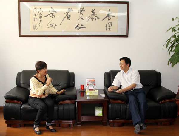 �������ֶ�������ѧ��̩��ʫ�ɿ��������ѧ������կ��ȺѧУ������ʦ��ѧԺ����