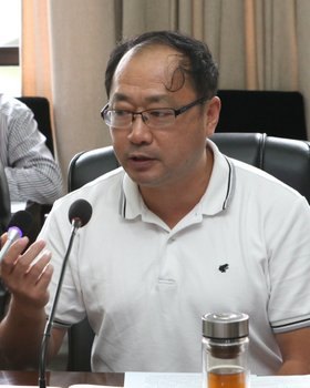 ���ݹ�ѧԺ���е�ί�����飨���󣩵���Ⱥ��·�߽���ʵ���ר��ѧϰ��