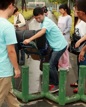 ǧ�Ρ���¶���㳣�� ������С�����  ��������