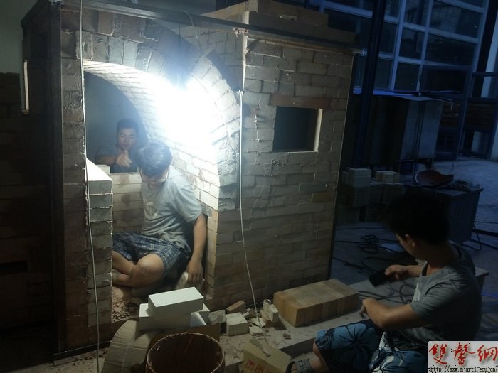 设计学院陶瓷工作室引进无烟柴窑