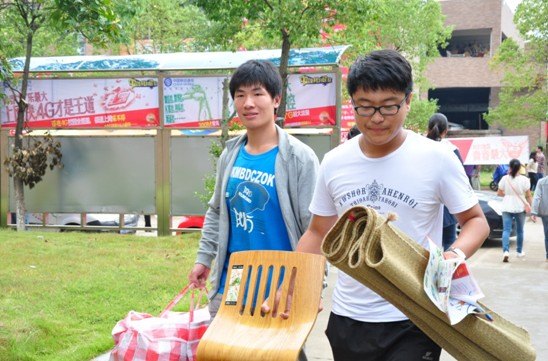 新生田雨:走进“我的大学”
