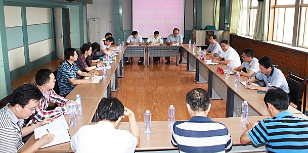 省委高校工委宣教处刘欣堂处长等来校进行工作调研