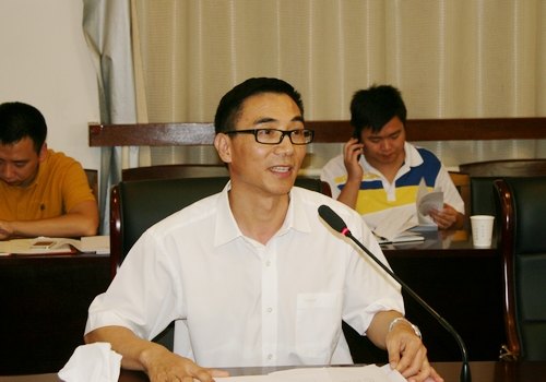 ̨����ί����Ǹ���ƽ��У����ο�ʽ�ְ��