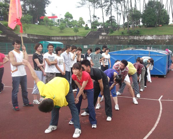 【“迎接党代会 聚焦党总支”之七】体育学院党总支大力加强基层党组织建设