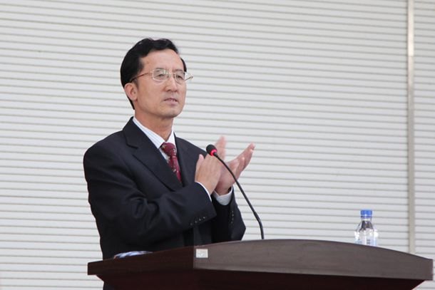 吉林农业科技学院举行庆祝第29个教师节暨“三育人”先进个人表彰大会吉林农业科技学院举行庆祝第29个教师节暨“三育人”先进个人表彰大会