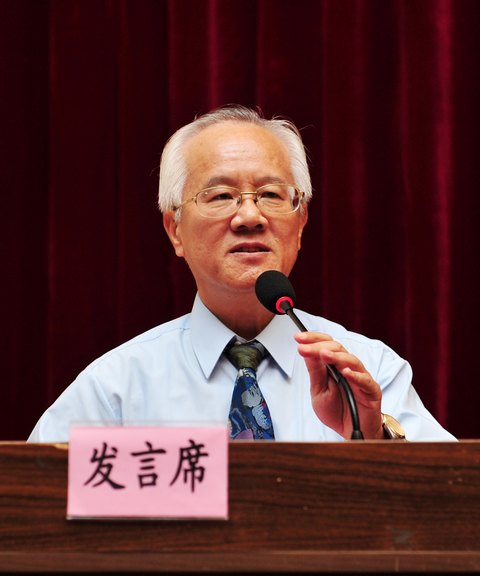 海峡理工学院2013级新生开学式举行