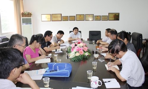 刘国栋副院长带队到政法系调研