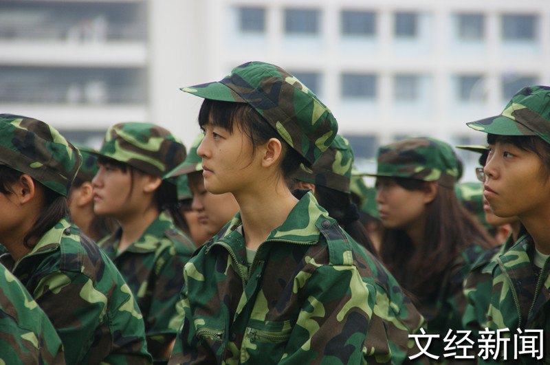 ��̨��ѧ�ľ�ѧԺ2013��������ѧ�����߾�ѵ��Ա������