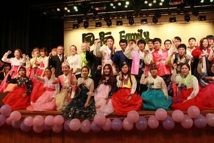 ���ʽ���ѧԺ����2013��������ѧ������ӭ������������