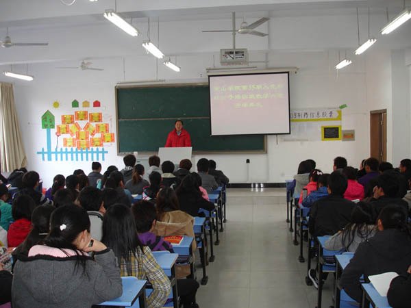 ����ӭ�ӵ�����&nbsp;�۽�����֧��֮ʮһ����ʵ������������&nbsp;��������������㡪���ǽ�����ѧѧԺ��������