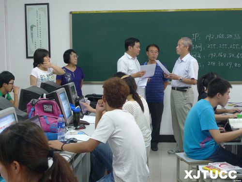 西安交大城市学院学生参加2013年全国大学生数学建模竞赛